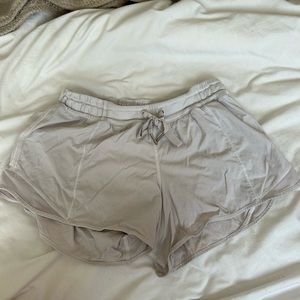 White lululemon shorts
